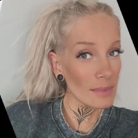 Ree Thomas
