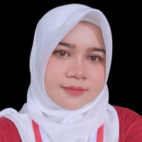 Emma Zahari