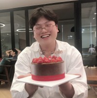 김대일