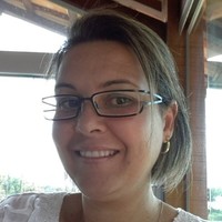 Viviane Saiki - Eng. Florestal