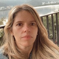 Alessandra Guimarães Pereira