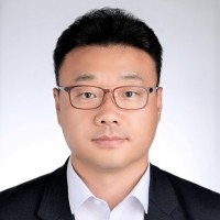 Minyong (Ali) Lee