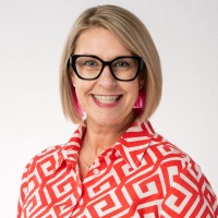 Laura Mikolich, Csam