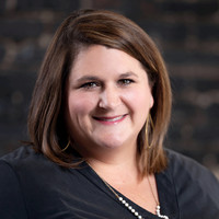 Lindsey Hollingsworth