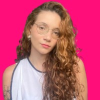 Julia Távora