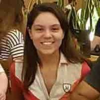 Caroline Santos Lopes