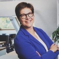 Nicole Raab