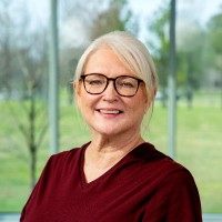 Leslie York Renfro