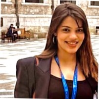 Shubhi Veronica Davis
