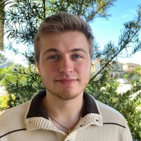 Ethan Tavitas