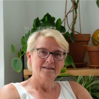 Elly Van Der Lelij