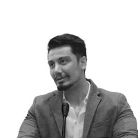 Arya Khavarinezhad