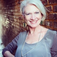 Julia Comer