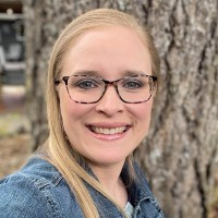 Laura Lee Smith