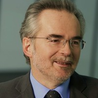 Dr. Guenter Reichart