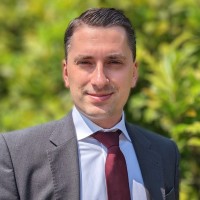 Dr. Marius Müller