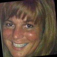 Andrea Ray
