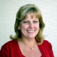 Debbie Courte
