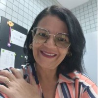 Iris Caldas Laranjeiras