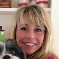 Terri Saunders
