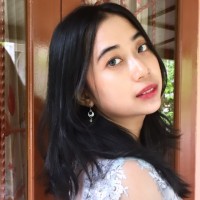 Desy Kalapadang