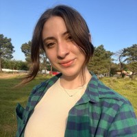 İrem Selçuk
