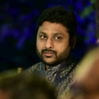 pravin Agrawal (Modi)
