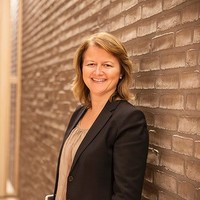 Ellen Dokk Holm