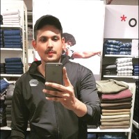 Mujeeb Khan  💎