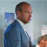 Olaf R.