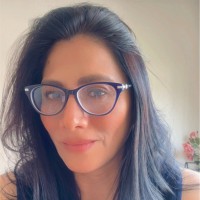 Dinorah Bolaños R