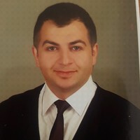 Zeki Yapici