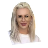 Caroline Carr