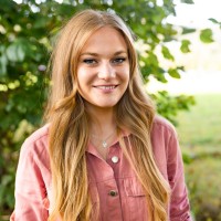 Lisa-Marie V.