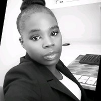 Fadzai Praise Mandaza