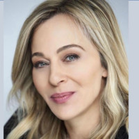 Elaine Safier