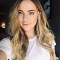 Nikki Everett