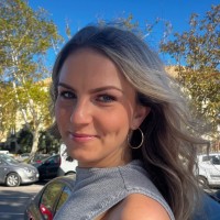 Caitlyn van der Hoeff