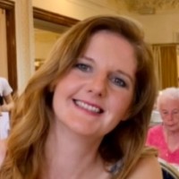 Lisa Tobin