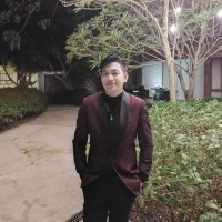 Zur Keye Esteban
