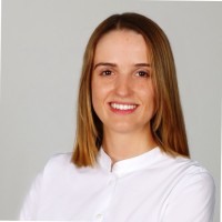 Lena Holztrattner