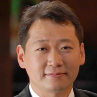 James Yoo