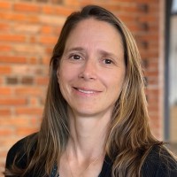 Lydia Brown, Iida