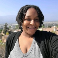 Marennika Moore, Cna