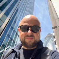 Володимир Гнатюк