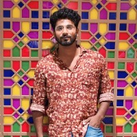 Elangovan M