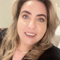 Fabricia Oliveira