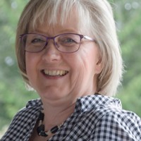 Suzanne Parcells