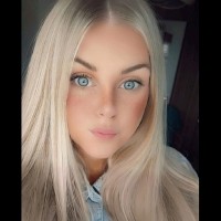 Zoe F.