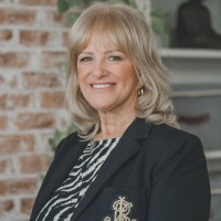 Dr Coleen Mercer-Quinn